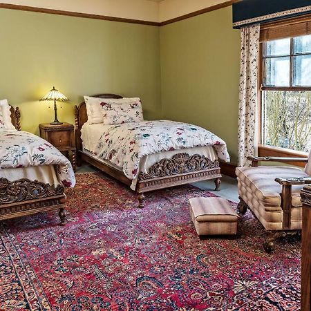 Mccloud Hotel 外观 照片