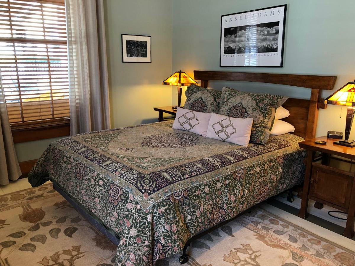 Mccloud Hotel 外观 照片