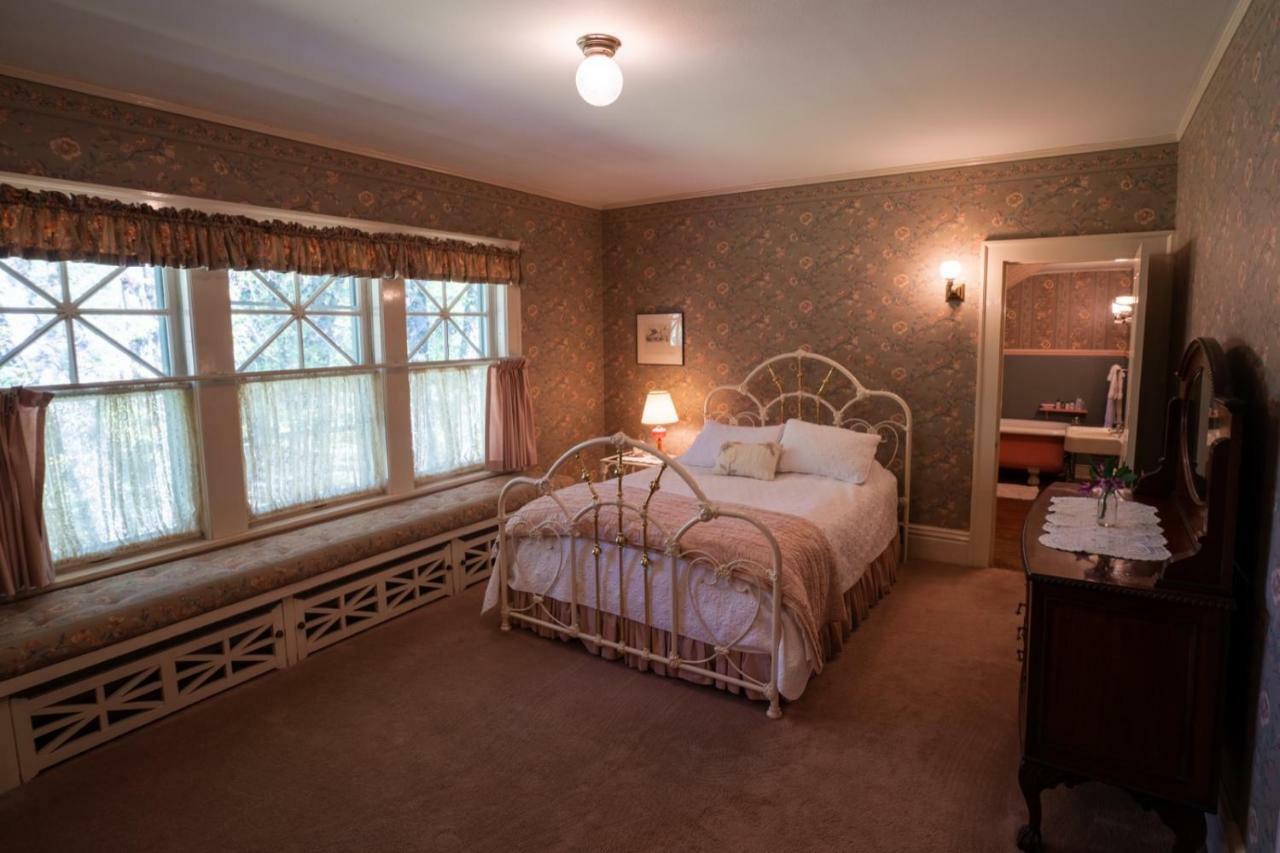 Mccloud Hotel 外观 照片